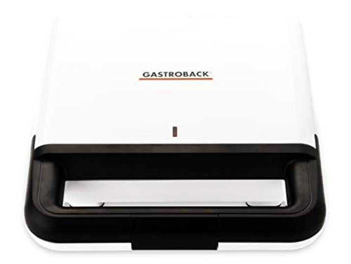 GASTROBACK #42443 Design Sandwichmaker, 750 Watt, antihaftbeschichtete Toastplatten, klein/kompakt, weiß/schwarz