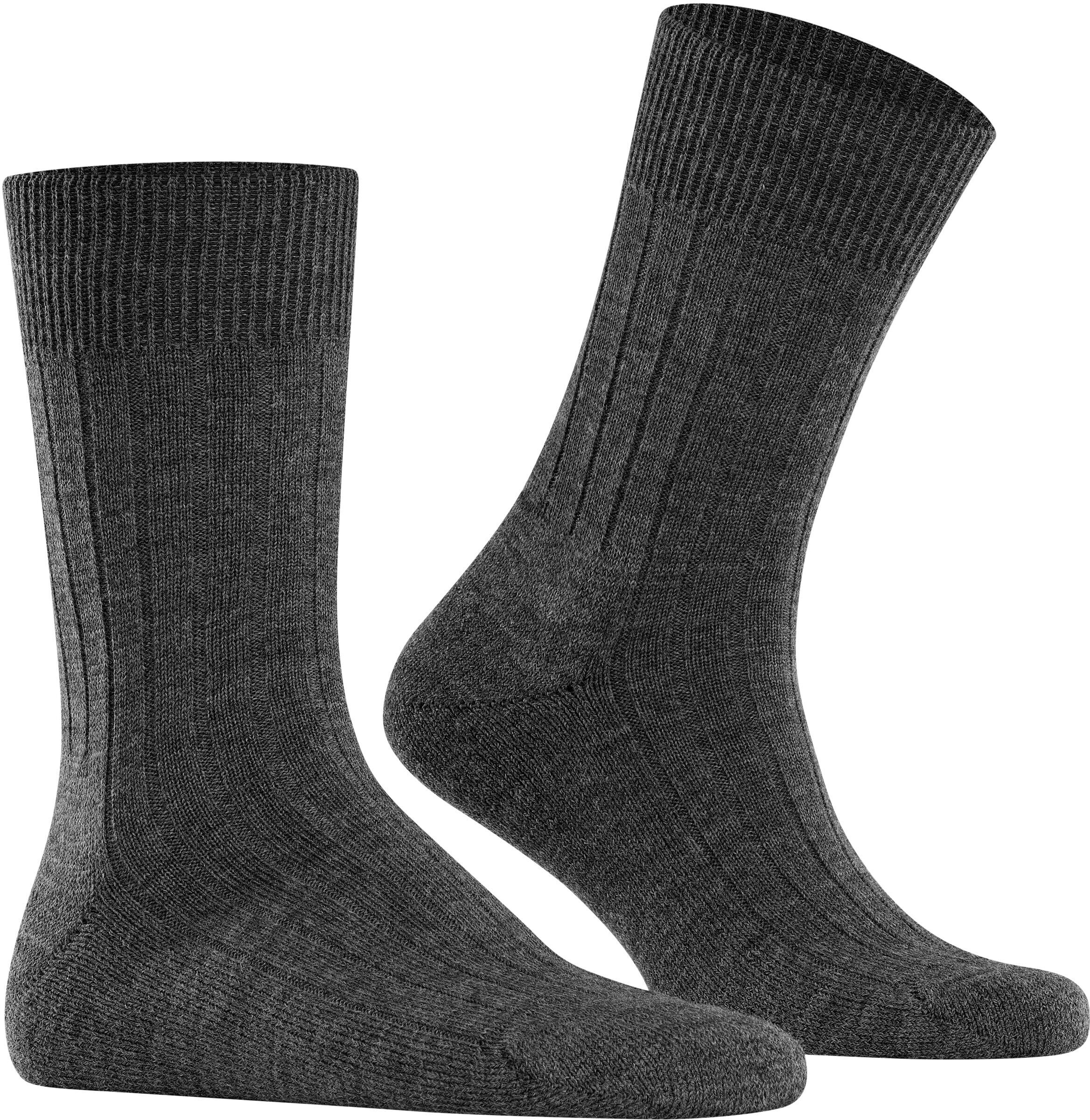 Socken FALKE "Teppich im Schuh", Herren, Gr. 45-46, grau (dunkelgrau), Merinowolle, Polyamid, unifarben, Socken Socken, mit Plüschsohle atmungsaktiv, klimaregulierend, geruchshemmend dunkelgrau 45-46