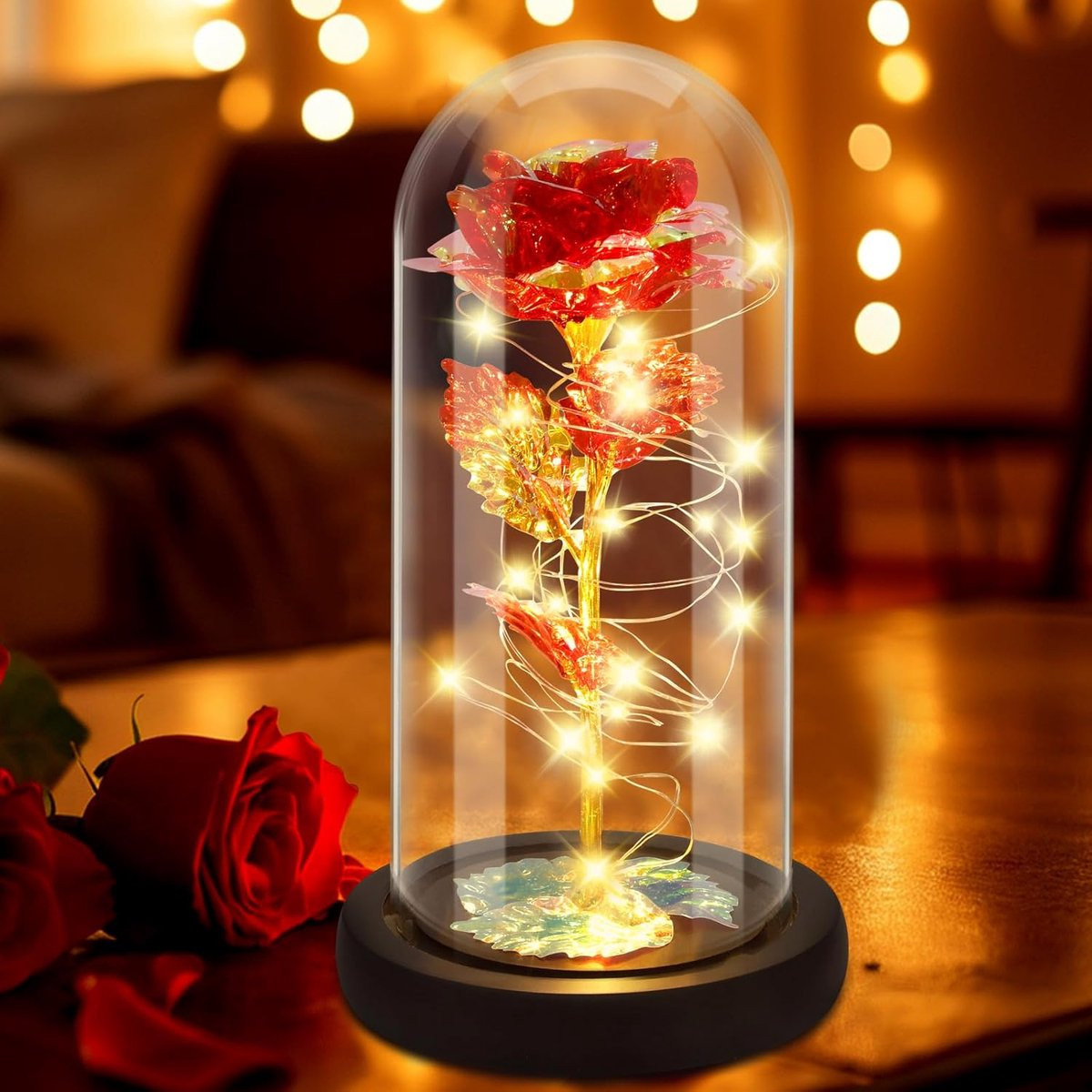 Eeuwige Rode Roos in Glazen Stolp met LED Verlichting en Gouden Accent - Romantisch Cadeau