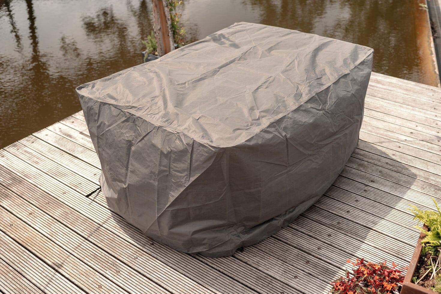 Winza Outdoor Covers Premium Schutzhülle Gartenmöbel Tisch bis 180 cm mit 4/6 Stühlen Maße 185x150x95 cm Material PP MFY