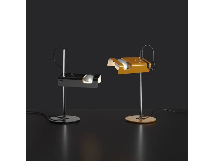 Oluce Designer Tischlampe Spider, gelb / orange, für Wohn- / Esszimmer, Metall, Design
