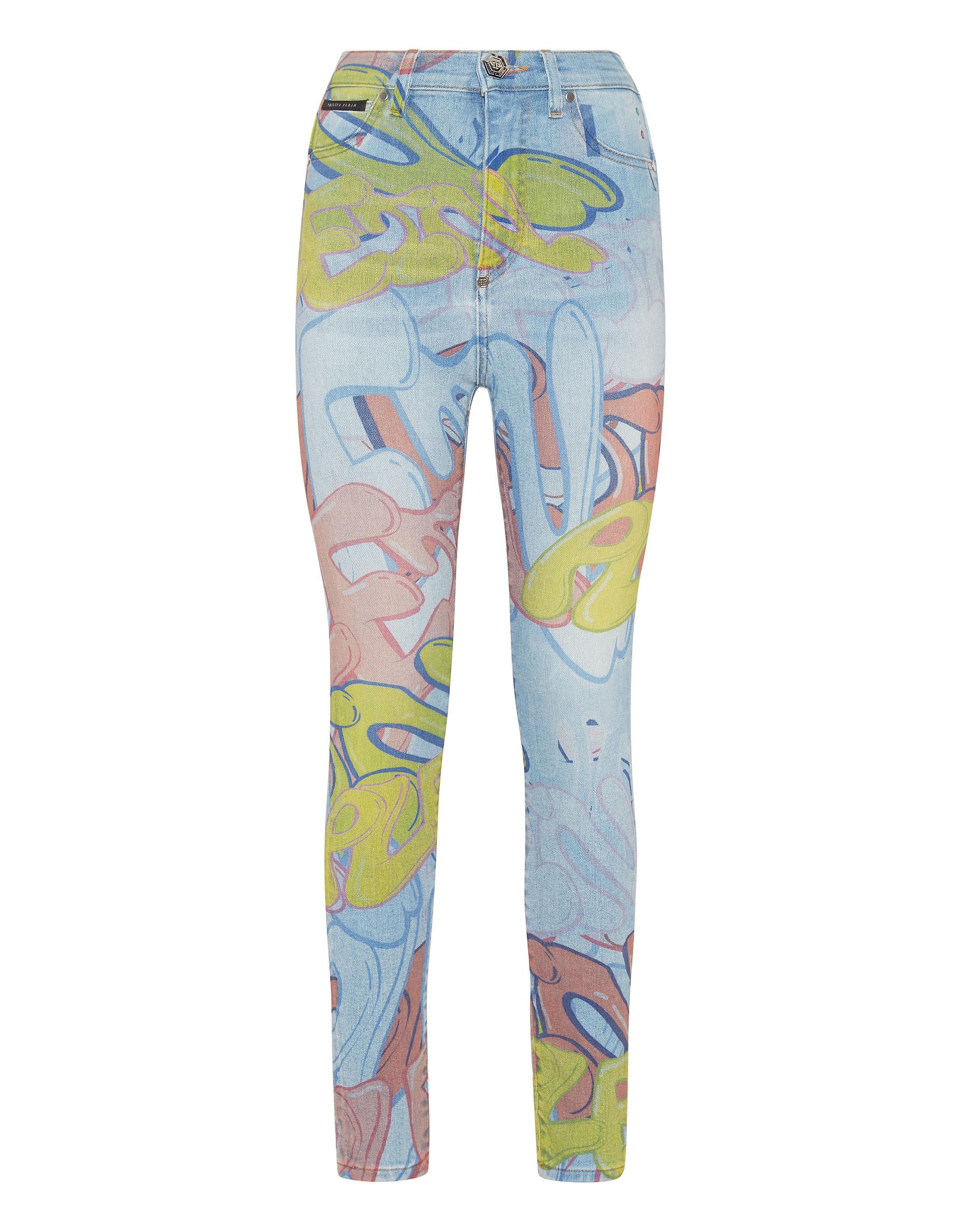 Jeggings Bombing Graffiti