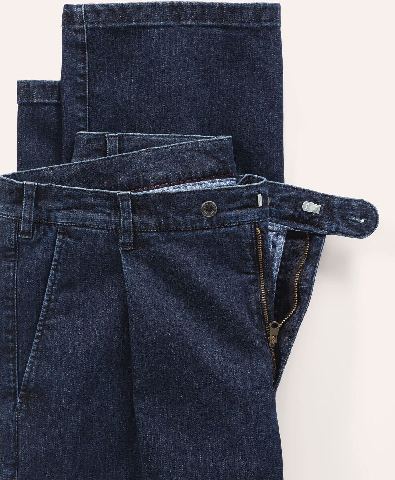 Walbusch Extraglatt Flex-Bundfaltenjeans, Comfort Fit#normale Größen#schlanke Größen#untersetzte Größen, Farbe Blau, 24, bügelfrei und pflegeleicht komfortabel und atmungsaktiv Herren