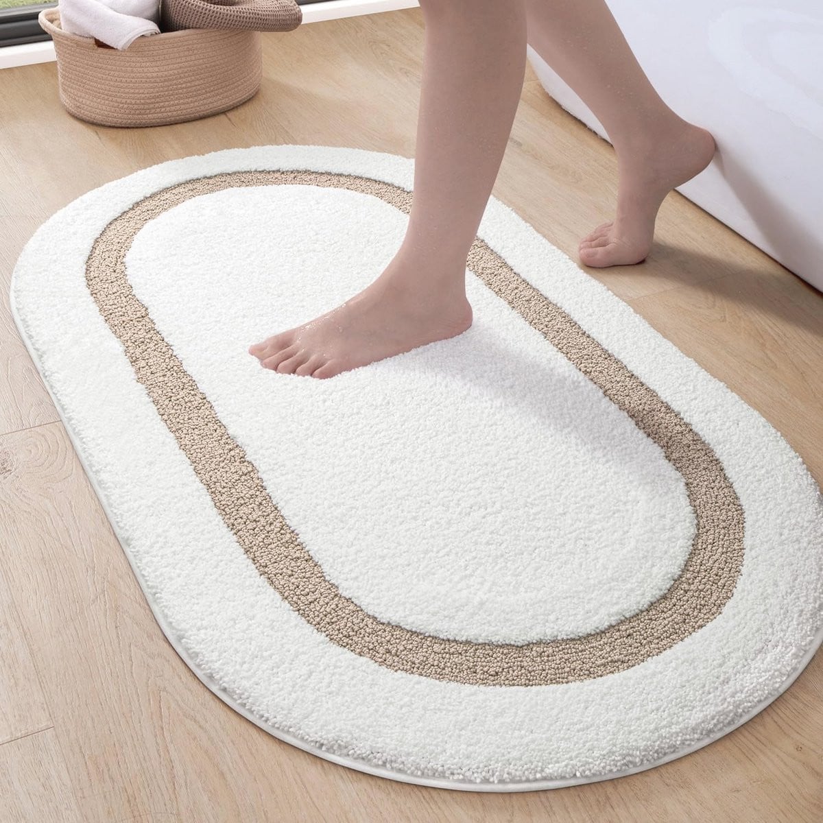 Zachte ovale antislip badmat voor volwassenen, absorberend en machinewasbaar, 61 x 110 cm