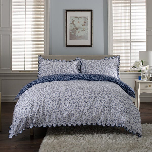 The Lyndon Company Ashling Garden Duvet Set Navy
