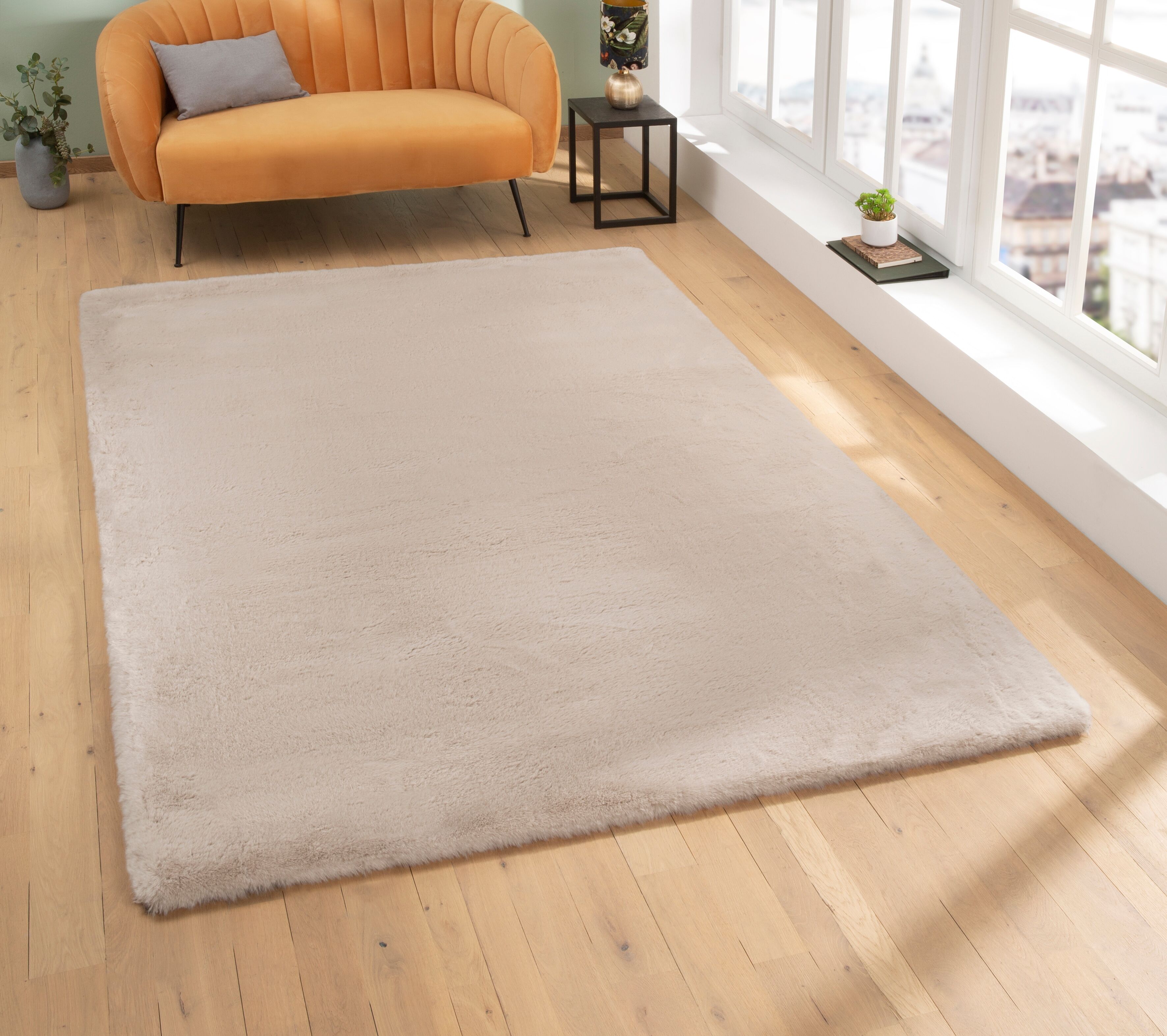 Fellteppich GOODPRODUCT "Rabbit, Kunstfell, Kaninchenfell-Haptik, Microfaser" Gr. 2, beige, B:80cm H:42mm L:150cm, Kunstfaser, Teppiche, Fellteppich, besonders hoch und flauschig, Wohnzimmer, Schlafzimmer, Kinderzimmer beige B : 80cm 1 Stk., 42mm, L: 150c