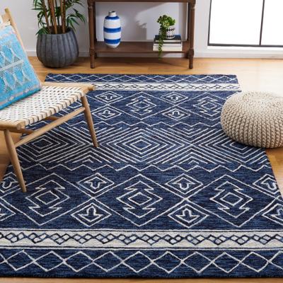 SAFAVIEH Handmade Metro Pandelica Boho Wool Rug
