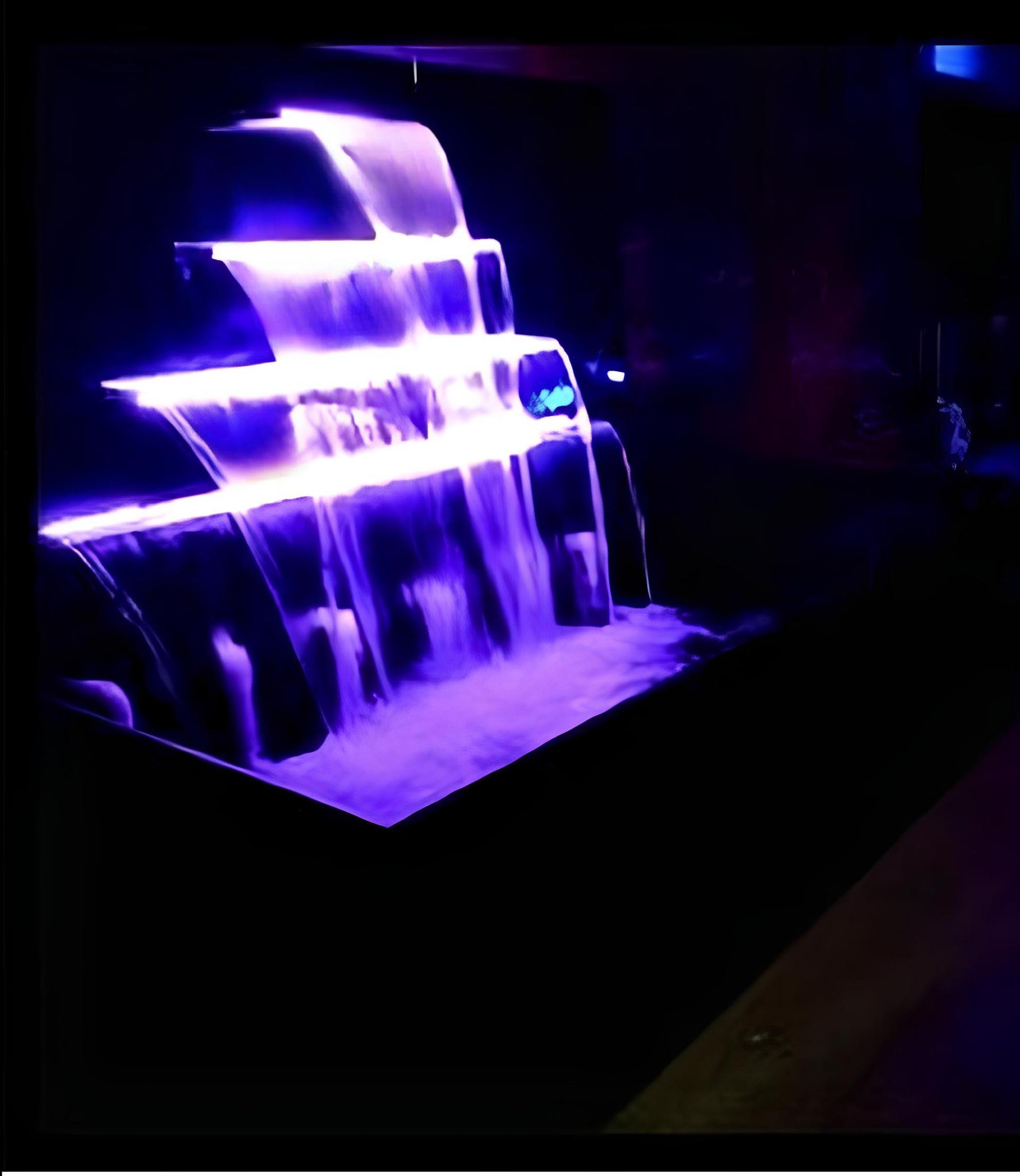Wasserfall Brunnen Pool Edelstahl Wasserspiele Dekoration Anlage Schwimmbecken