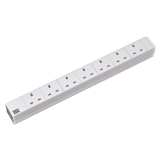 Bachmann 333.804 7AC outlet(s) 1U Grau Stromverteilereinheit (PDU) (333.804) (333.804)