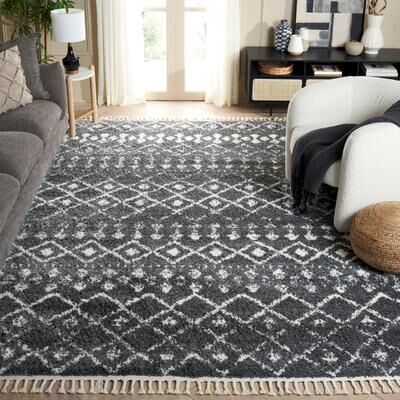 SAFAVIEH Berber Fringe Shag Leatha Trellis Rug