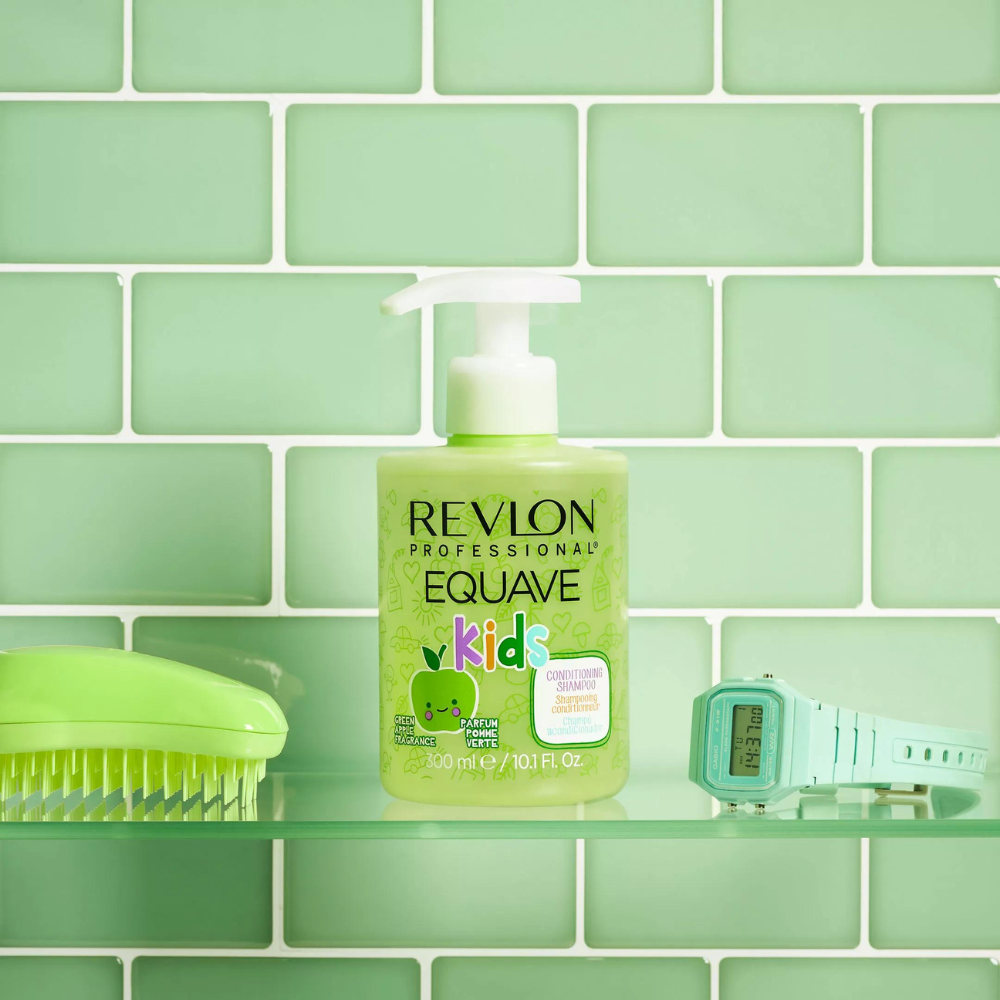 Revlon Equave Kids Apple Shampoo 2 in 1 300mL