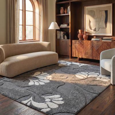 SAFAVIEH Florida Shag Neliha Floral 1.2-inch Thick Rug
