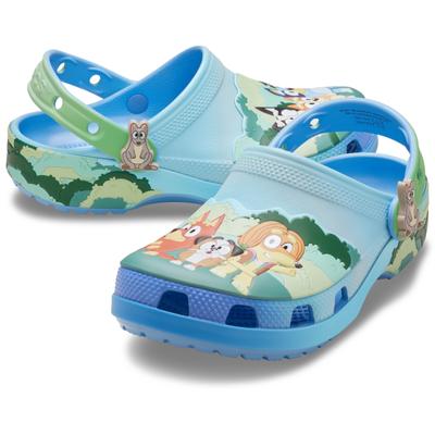 Clog CROCS "Bluey Multi Classic", Mädchen, Gr. 23, Croslite™, blau (multifarben), Schuhe Clog, Sommerschuh, Hausschuh, Strandschuh mit süßen Tiermotiven