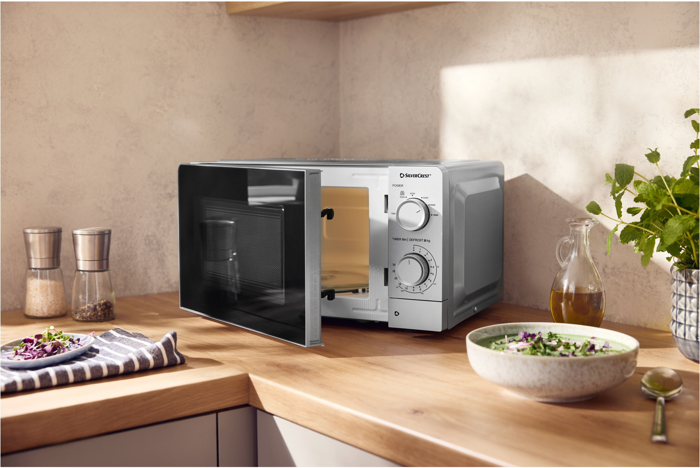 SILVERCREST® Mikrowelle »SMW 700 D4«, ca. 17 l