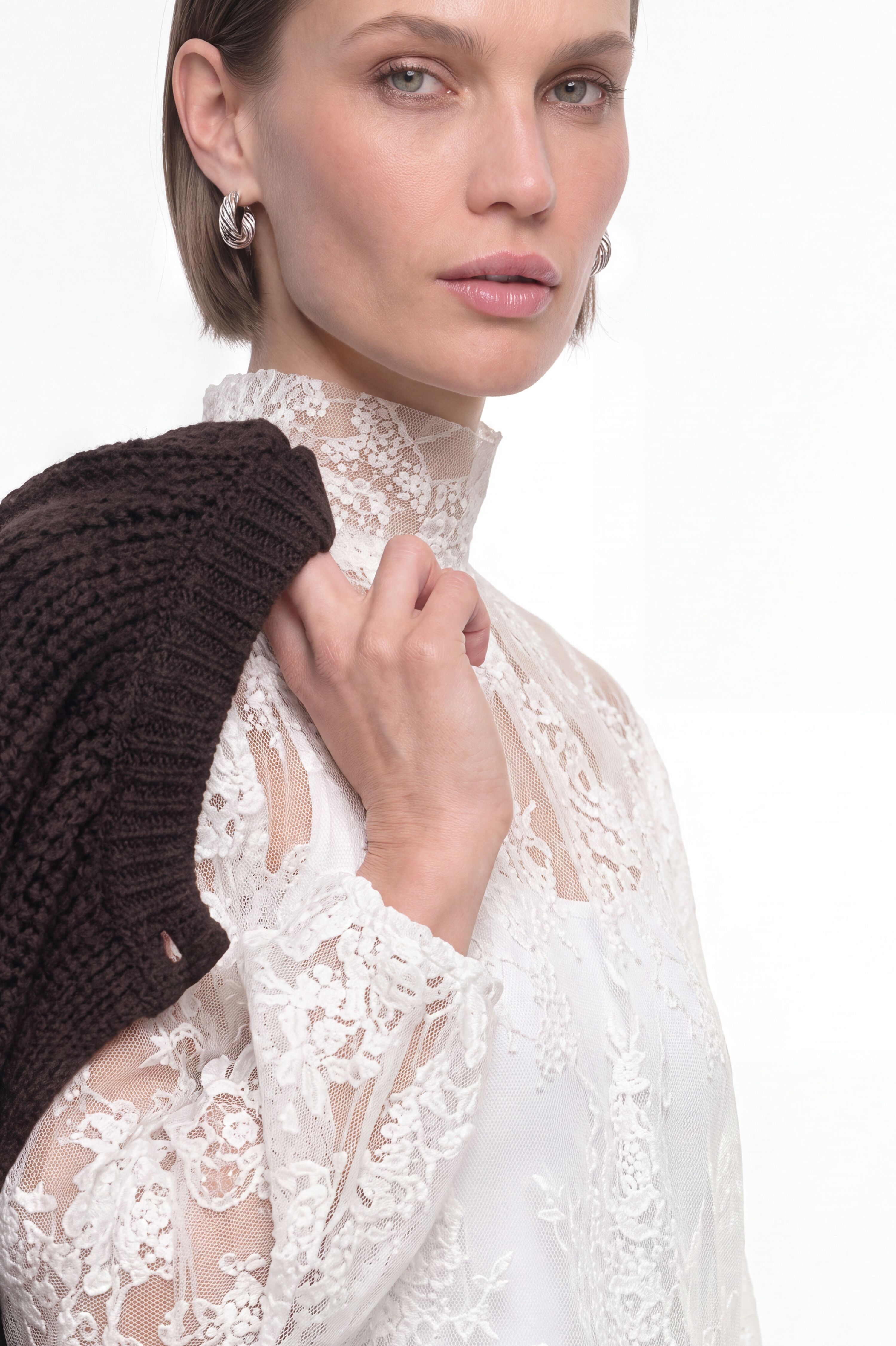 Spitzenbluse RICHROYAL, Damen, Gr. XS, pearl weiß, Web, Obermaterial: 100% Polyacryl, unifarben, regular fit taillenbedeckt, Rundhals, eingesetzt elastischer Bund, Blusen Spitzenbluse, Regular fit mit Spitzenkante