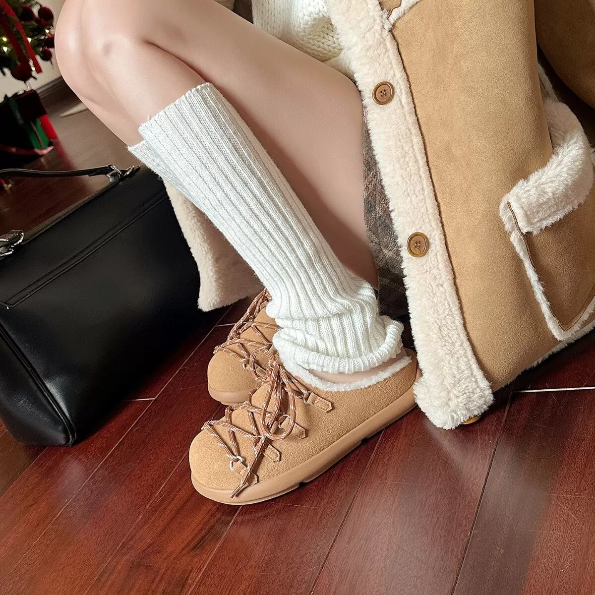 INF Warme Shearling Birkenstock Hausschuhe mit Schnürsenkeln – Komfort & Stil Braun 37