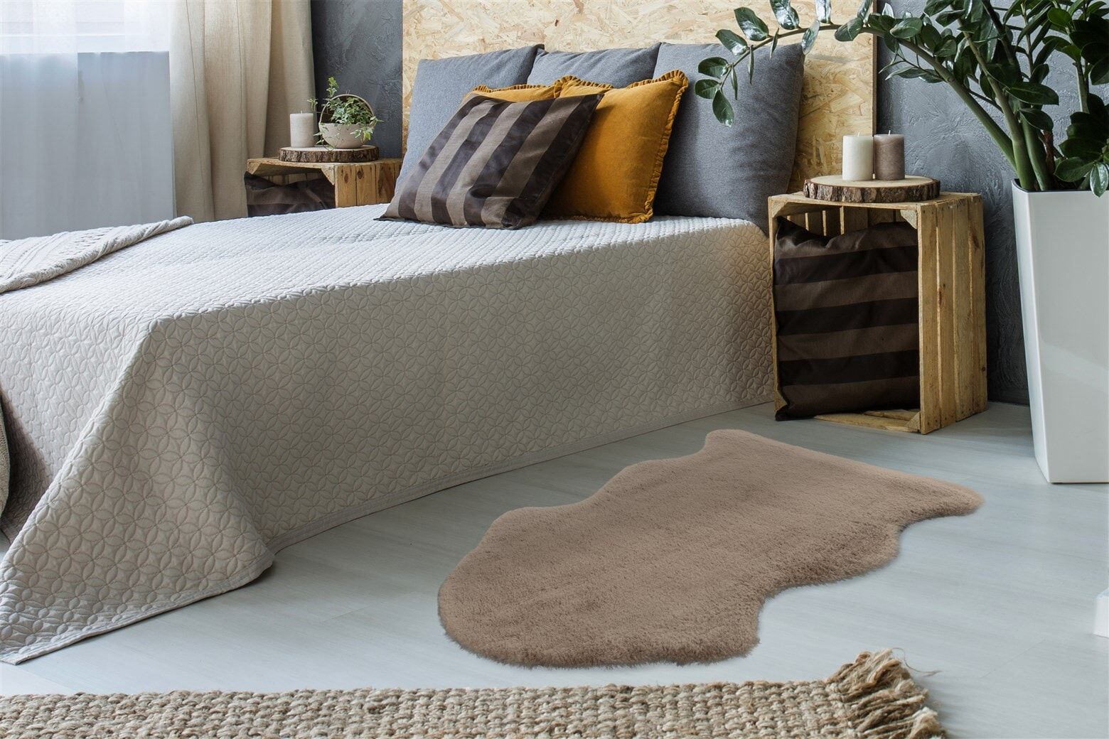 Hochflor-Teppich KAYOOM "Cosy Sheepskin 525", beige (taupe), B:60cm H:25mm L:90cm, Polyester, Teppiche, Hochflor-Teppich, Fell Kannichen Haptik, weich kuschelig taupe B : 60cm 1 Stk., 25mm, L: 90cm