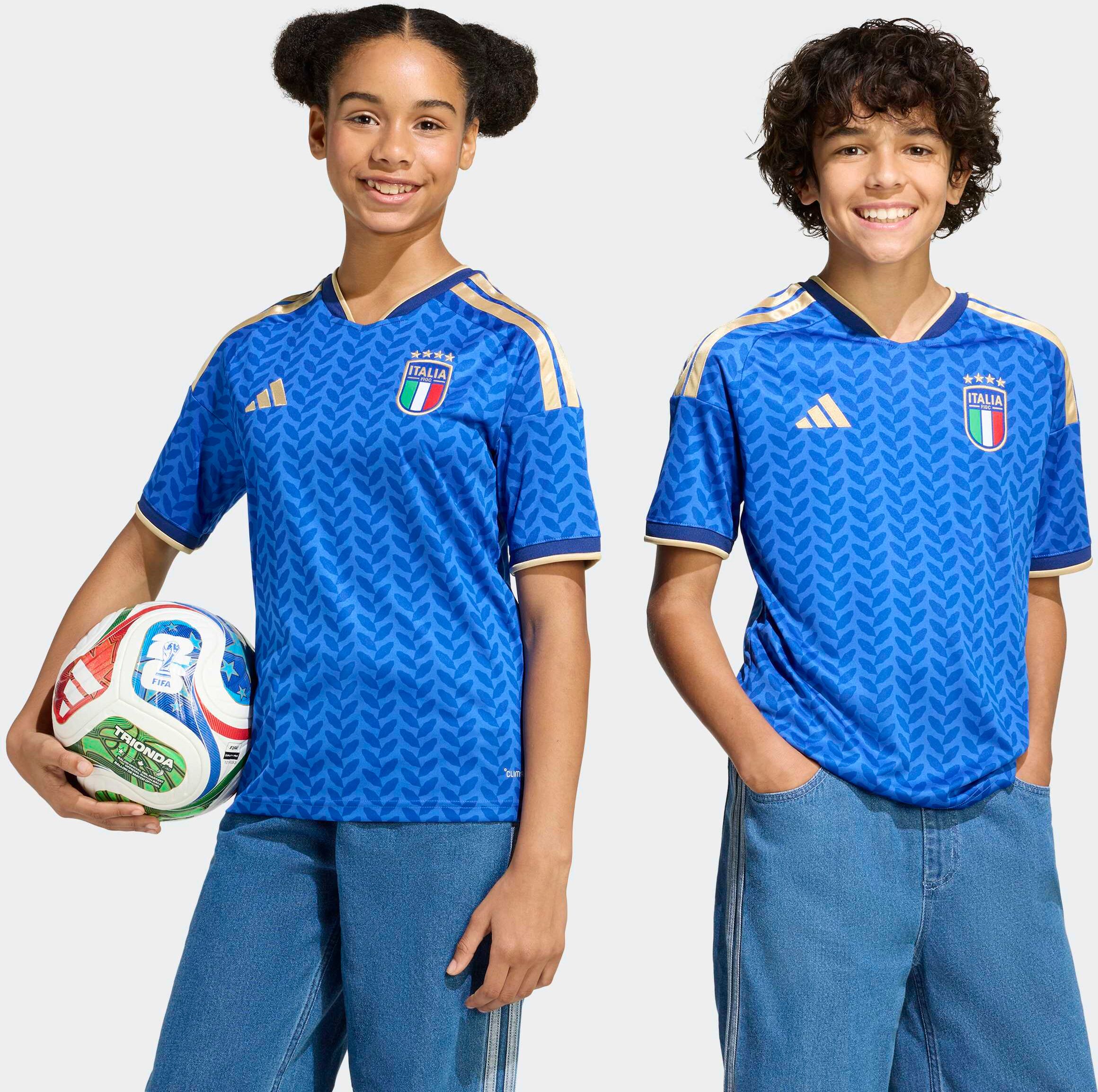 Fussballtrikot ADIDAS PERFORMANCE "ITALIEN 26 KIDS HEIMTRIKOT", Kinder, Gr. 176, blau (bold blau), Obermaterial: 100% Polyester, Trikots Fussballtrikot, mit Climacool-Material, schmal geschnitten bold blau 176