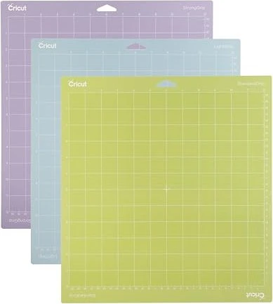 cricutÖ Schneidematten für Schneideplotter leicht klebend, normal klebend, stark klebend, wiederverwendbar 305 x 305 mm (12 x 12 Zoll)