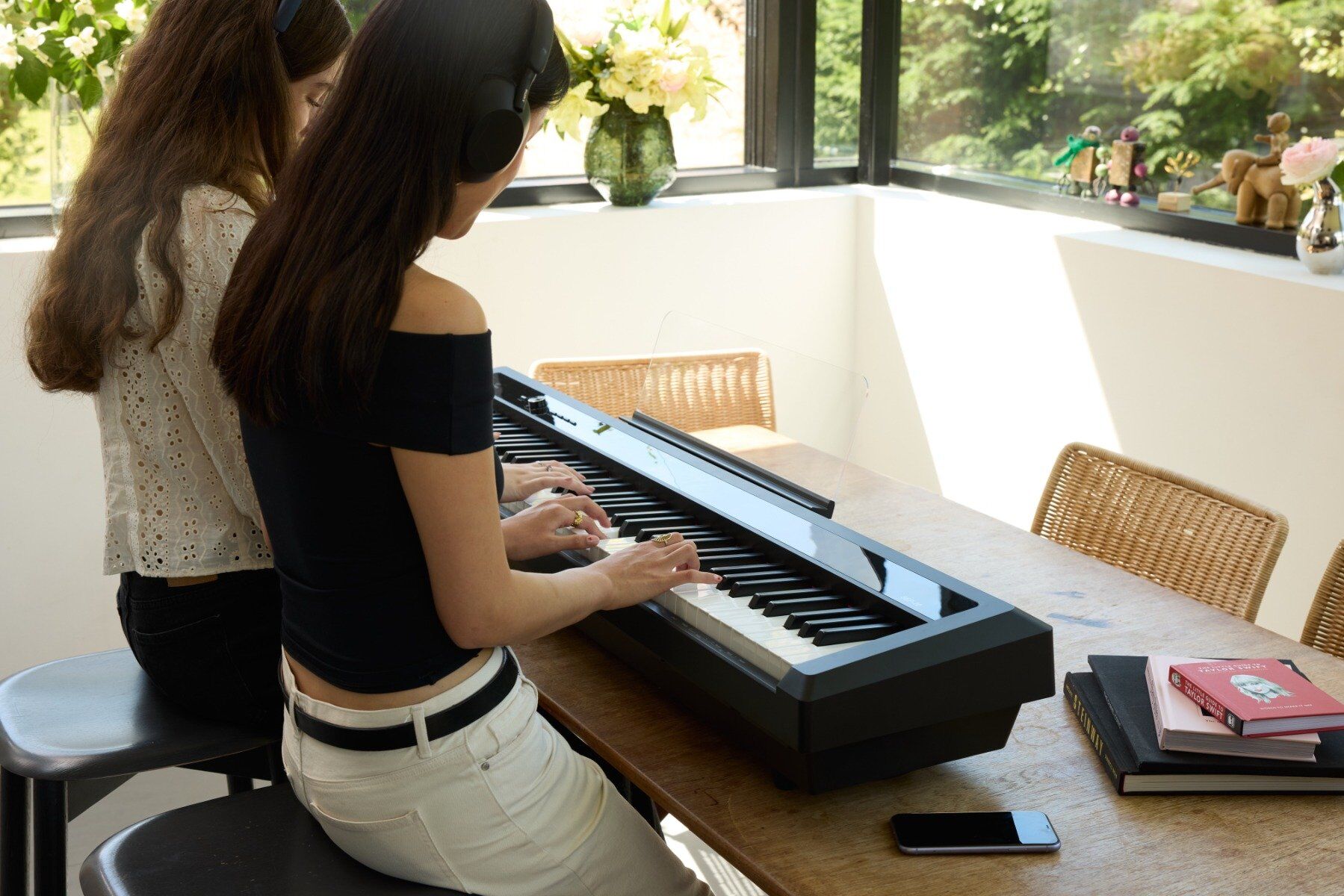 Hafnia HEP-20 Schwarz E-Piano