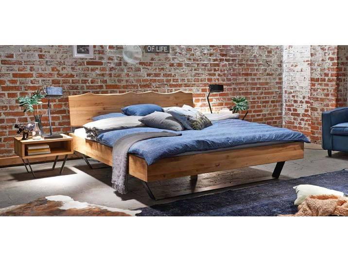 Bett MODERN mit Metallkufen und Baumkantenkopfteil – 3%-Vorkasse-Rabatt