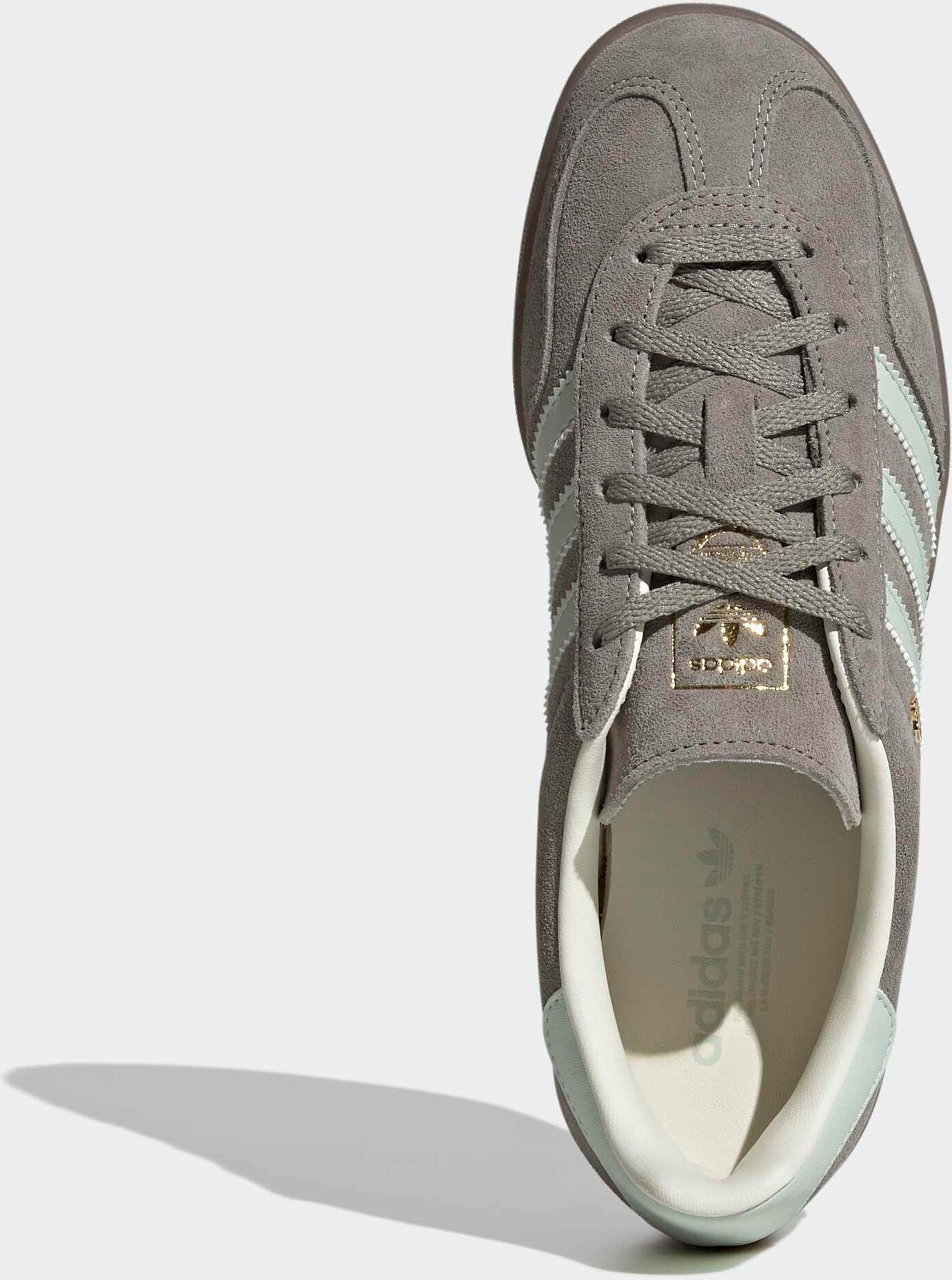 Sneaker ADIDAS ORIGINALS "GAZELLE INDOOR", Damen, Gr. 40,5, grau (silber pebble, linen grün, gum5), Leder, Synthetik, Schuhe Sneaker silber pebble, linen grün, gum5 40,5