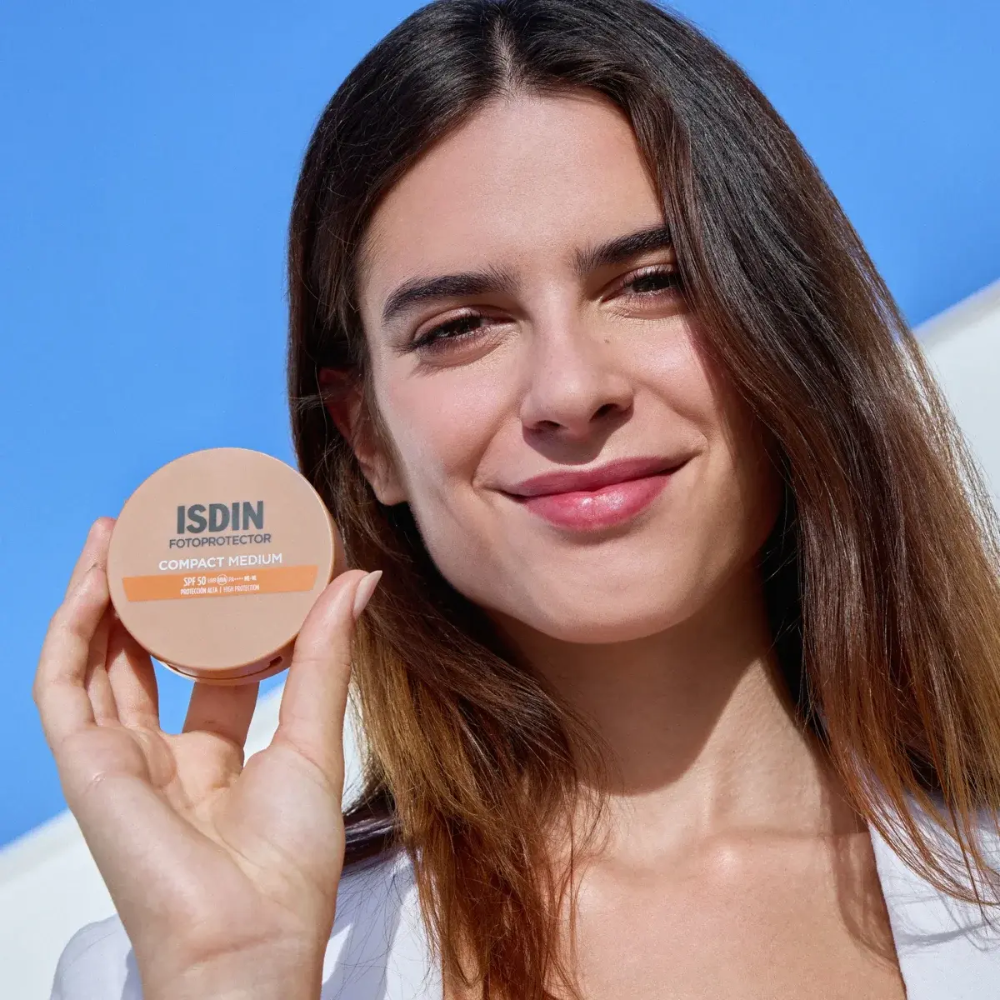 Isdin Fotoprotector Compact Oil Free SPF50+ 10g Light SPF50