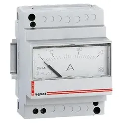Legrand 004602 Amperemeter, analog, direkte Messung, Messbereichs-Skala: 0 - 30 A, 4TE