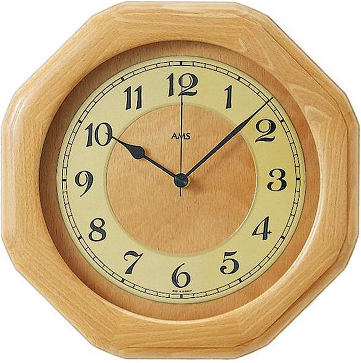 AMS Analoge Wandklok Radiogestuurd 5859/18