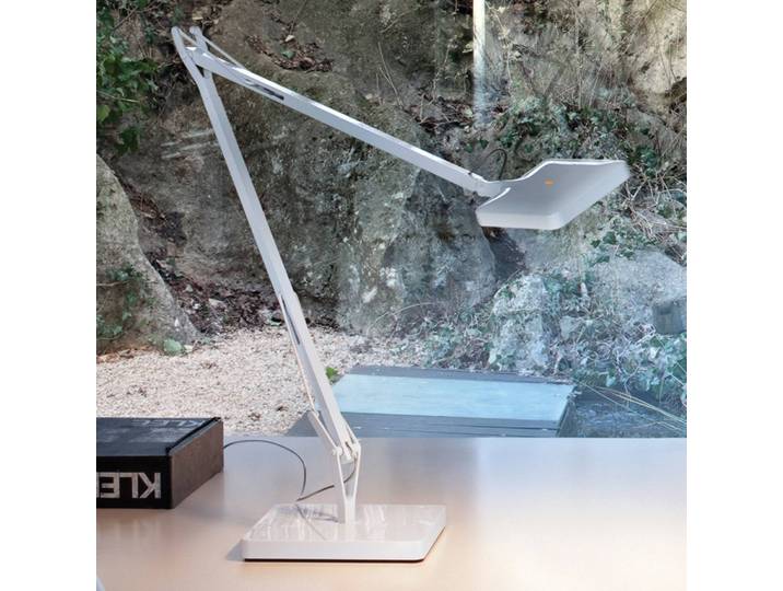 Design tafellamp Kelvin Edge, wit / opaal, Werkkamer / Kantoor, Aluminium, Design, tafellamp