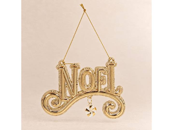 Weihnachtsschmuck mit einem Wort aus goldenem Polystyrol