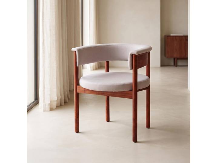 Chaise en bois et tissu - Prestige