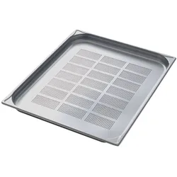 MKN Behälter gelocht aus Chrom-Nickel-Stahl GN 2/1 530 x 650 x 60 mm
