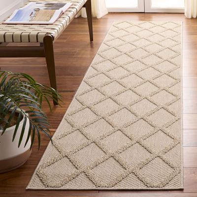 SAFAVIEH Highland Inesa Trellis Rug