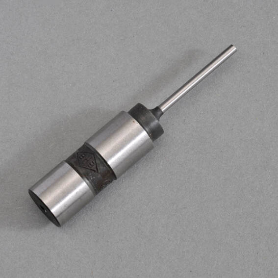 SPRINTIS Perforateur de papier, 2 mm   22 mm   null, fer, argent