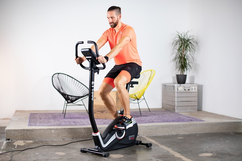 Motive Fitness by U.N.O. Ergometer ET 1500