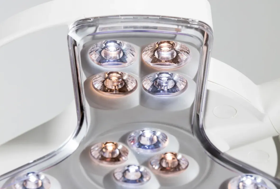 Derungs medical GmbH Derungs LED-Untersuchungsleuchte reinweiß VISIANO 20-2 Pro P TX, Pinmodell D16.378.000