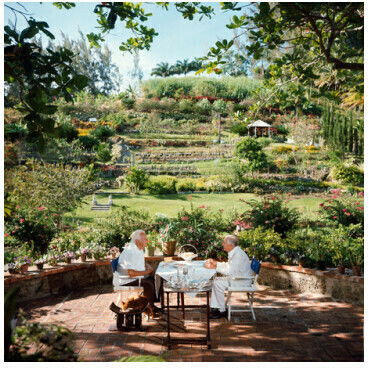 Slim Aarons Dining Al Fresco
