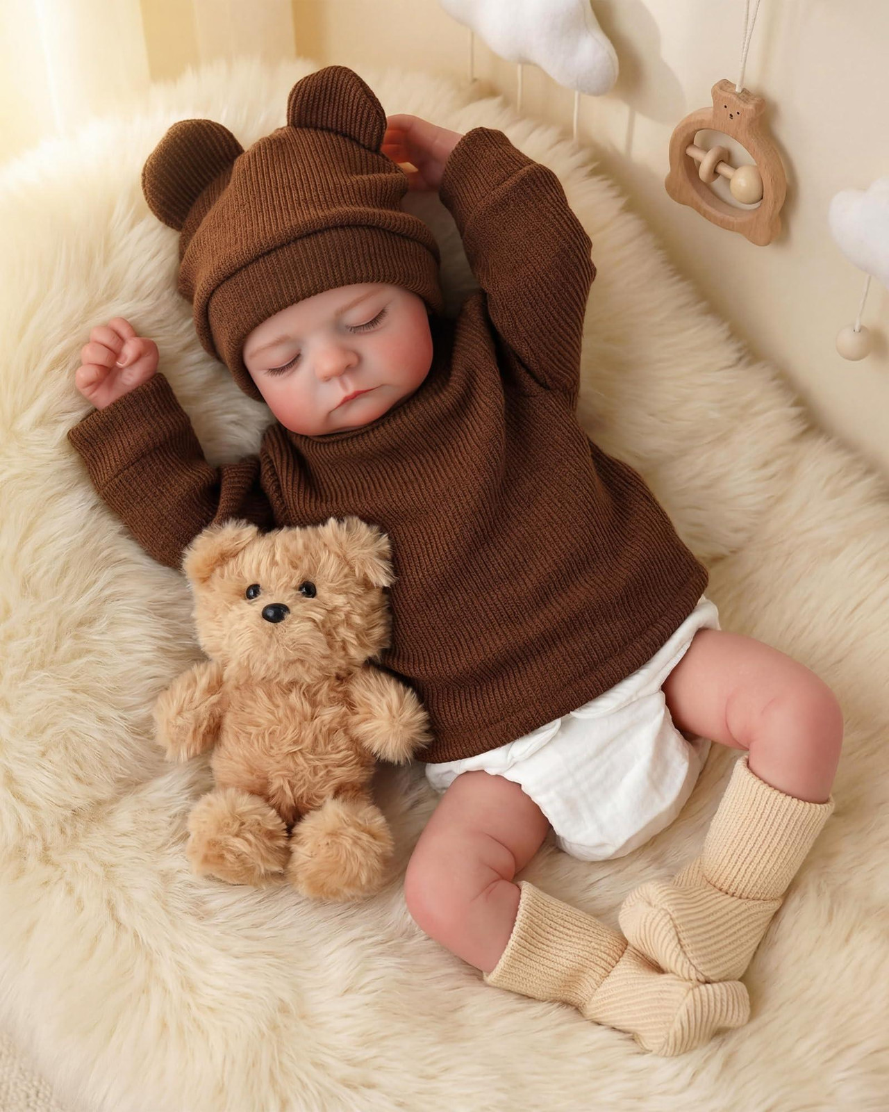 Merkloze Reborn-babypop met zacht stoffen lichaam en accessoires, 43 cm