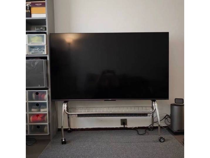 Meuble TV multifonctionnel en acier inoxydable avec panier de rangement, chariot TV Mobile nordique moderne et Simple pour TV de 32 à 60 pouces, usage domestique