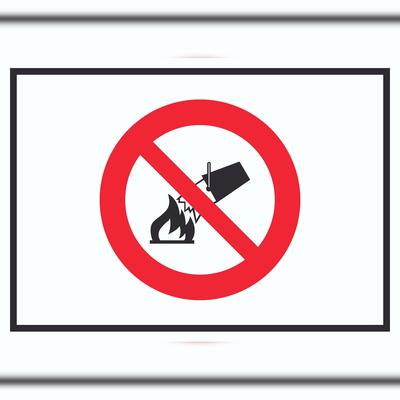 HB-Druck Mit Wasser löschen verboten Symbol Schild A3 (297x420mm)