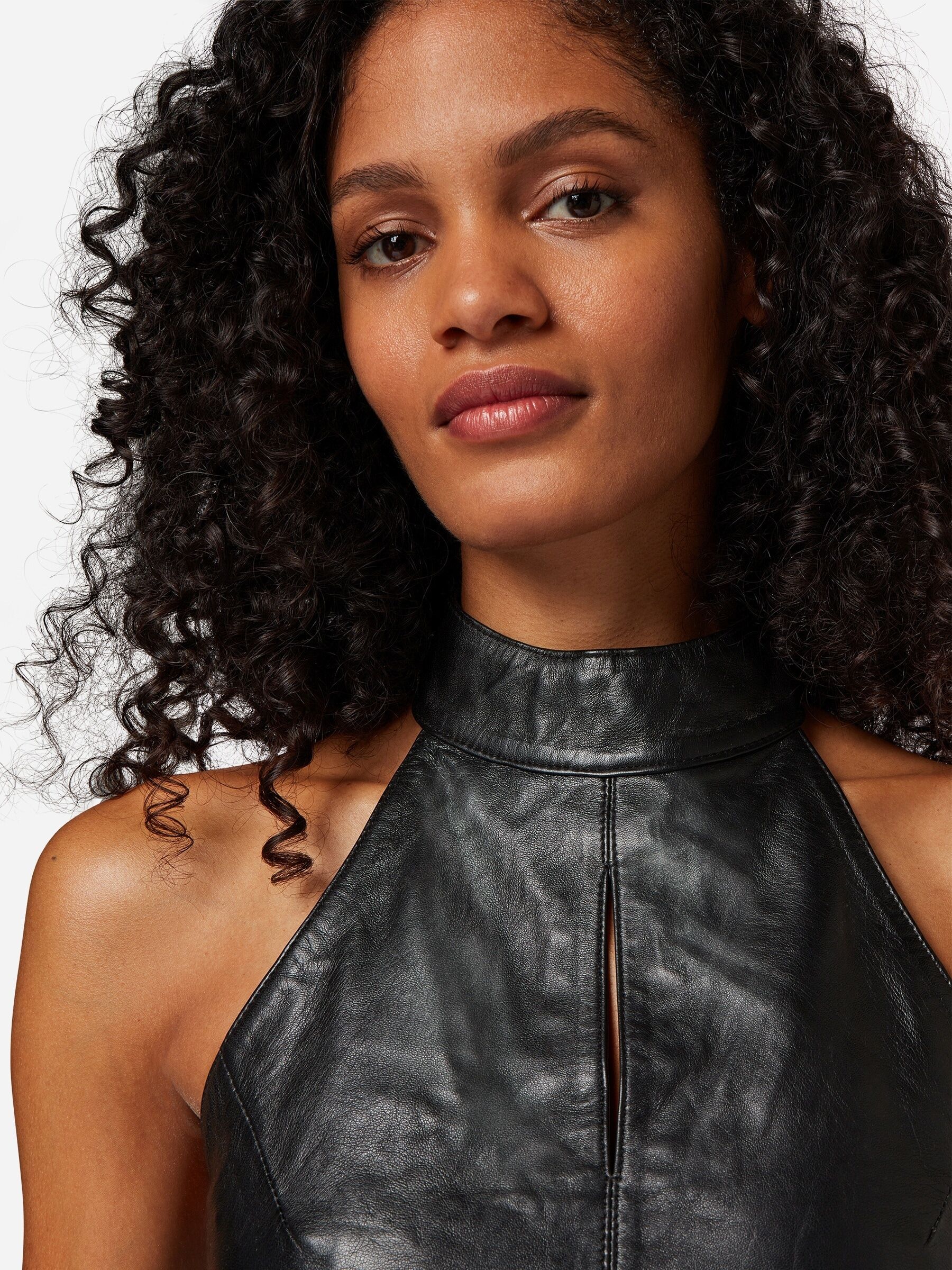 Neckholdertop RICANO "Top Lina", Damen, Gr. XL, schwarz, Obermaterial: 100% Lammnappaleder LANA., schmal, Neckholder, Tops Neckholdertop, Handgefertigt aus echtem Leder