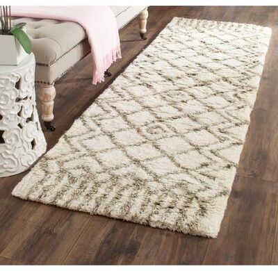 SAFAVIEH Handmade Casablanca Shag Santina Tribal Wool Rug