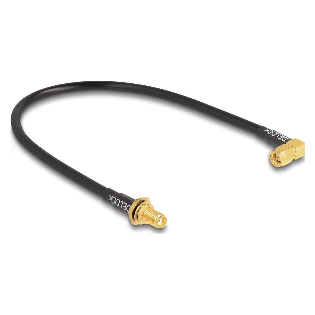 Delock Antennenkabel SMA Buchse zum Einbau spritzwassergeschützt zu SMA Stecker 90° RG-58 30 cm (Antennenkabel) (12110)