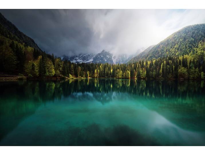 Fototapete PAPERMOON Photo-Art CLARA GAMITO, BERGSEE AN BEWÖLKTEM TAG II , bunt, B:3m L:2,23m, Vlies, Tapeten, Fototapete