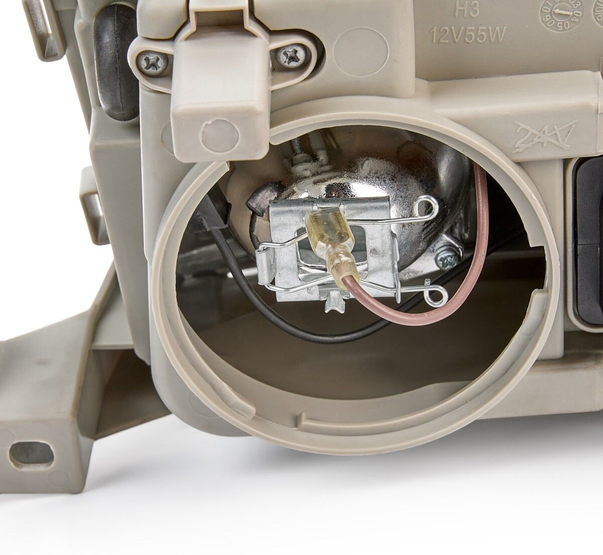 TYC 20-6232-05-2 Headlight
