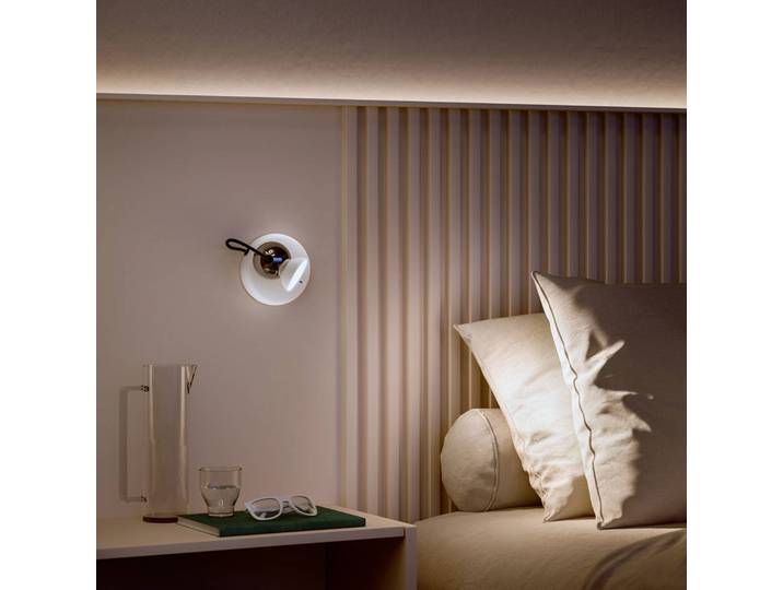 Linea Light Wandleuchte Duck, weiß / opal, für Wohn- / Esszimmer, Aluminium, Modern