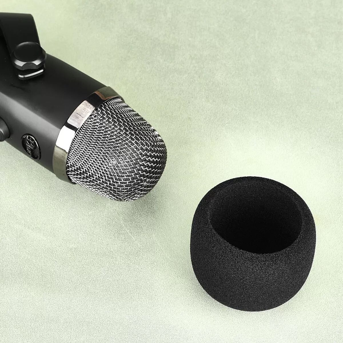 INF Filtre anti-pop en mousse noir compatible avec Blue Yeti Nano - Pare-vent réduisant plosives et bruit d'air, montage facile