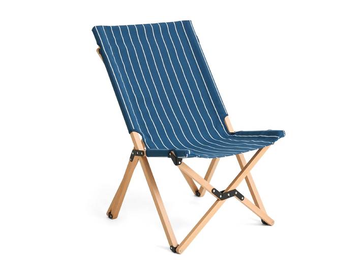 HAY - Outdoor Market Klappstuhl, blau mit beigen Streifen