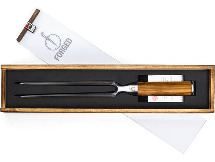 Forged Olive Vleesvork 20cm - Olijfhout - In Houten Gifbox